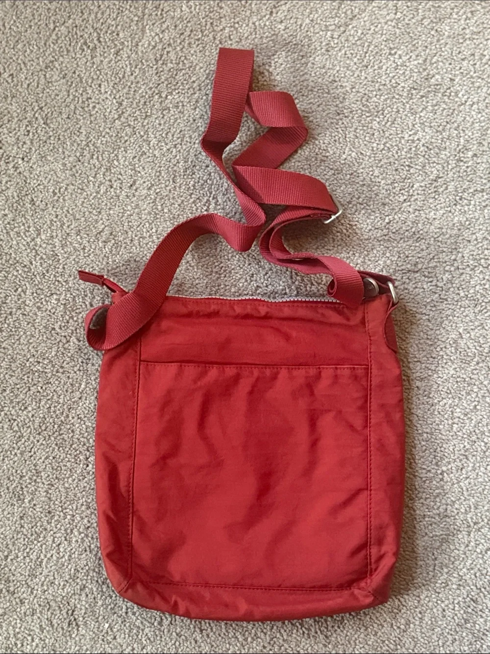 Baggallini Women’s Red Messenger Crossbody Bag!
